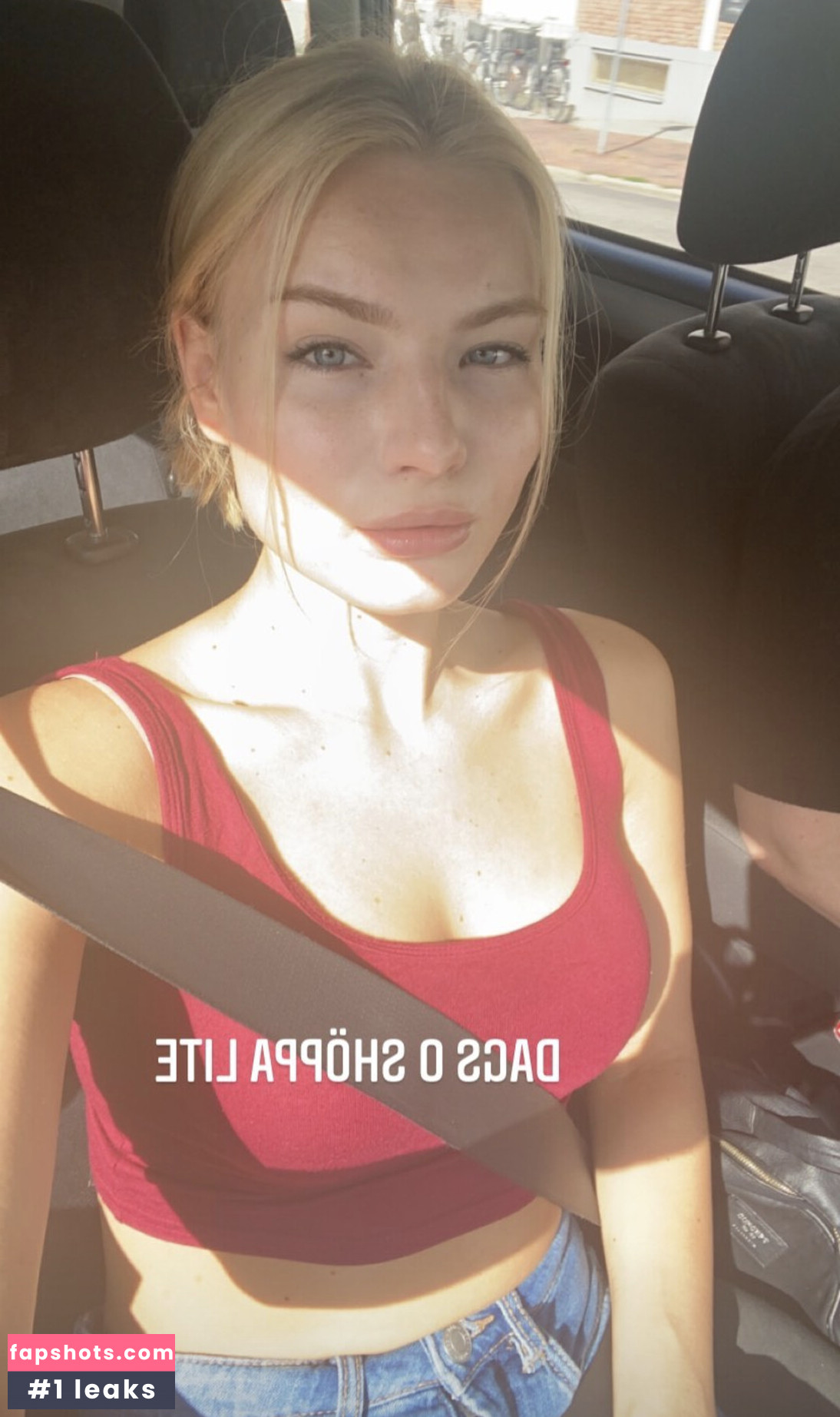 Siri54 gallery photo #24