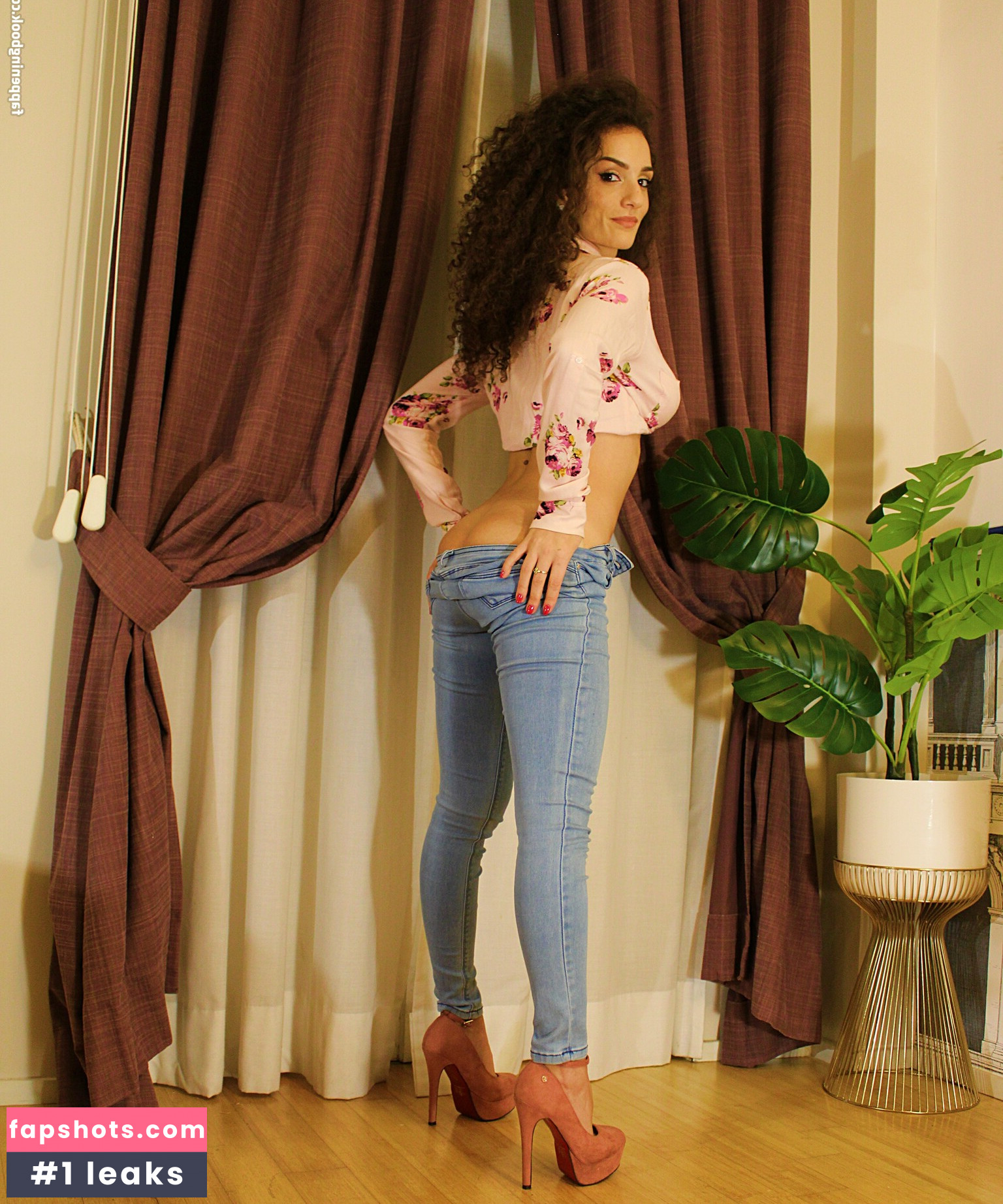 Siria Suncolor gallery photo #28