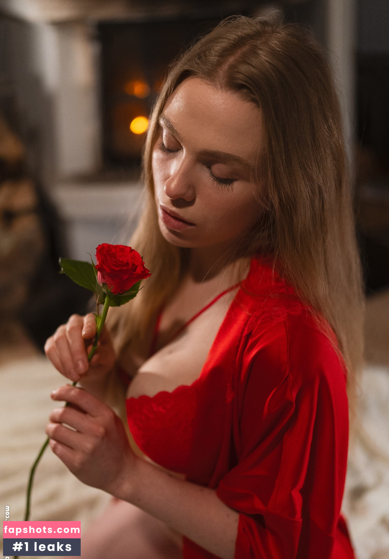 SiriSirililia gallery photo #15