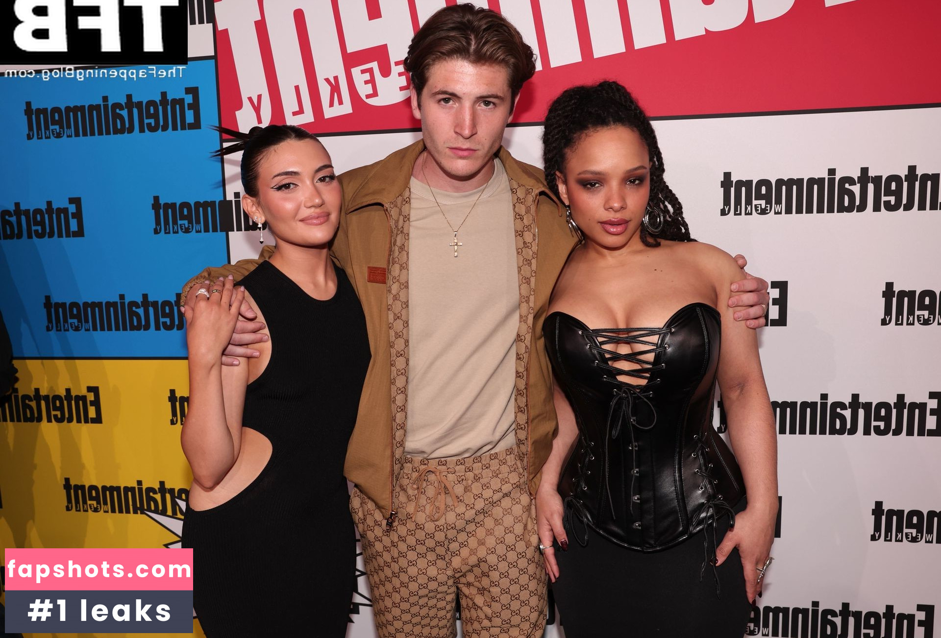 Sisi Stringer gallery photo #5