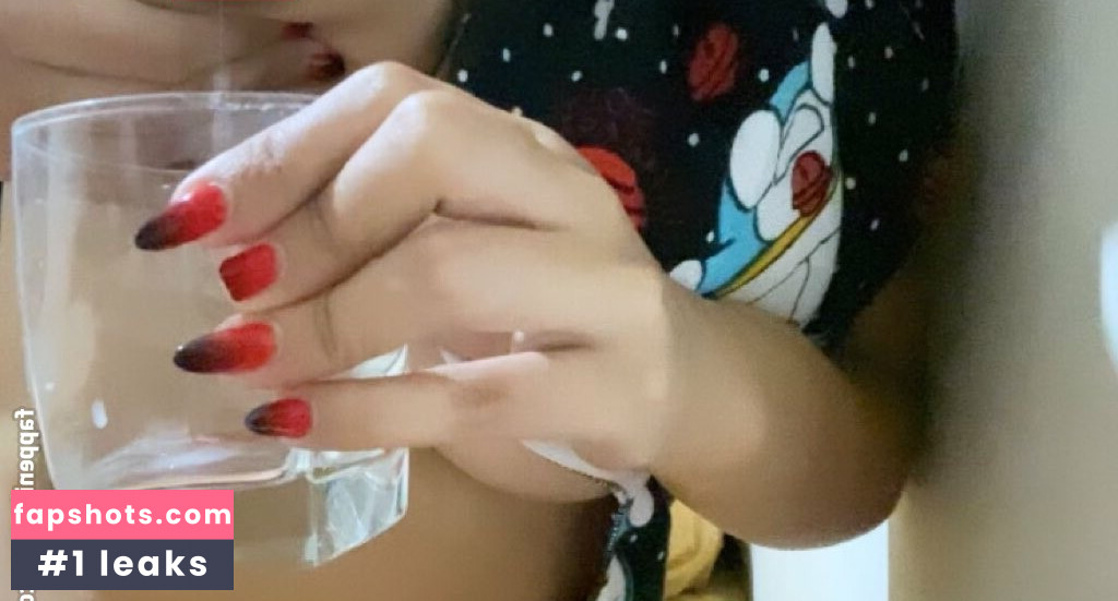 Siskaeee_ofc gallery photo #2