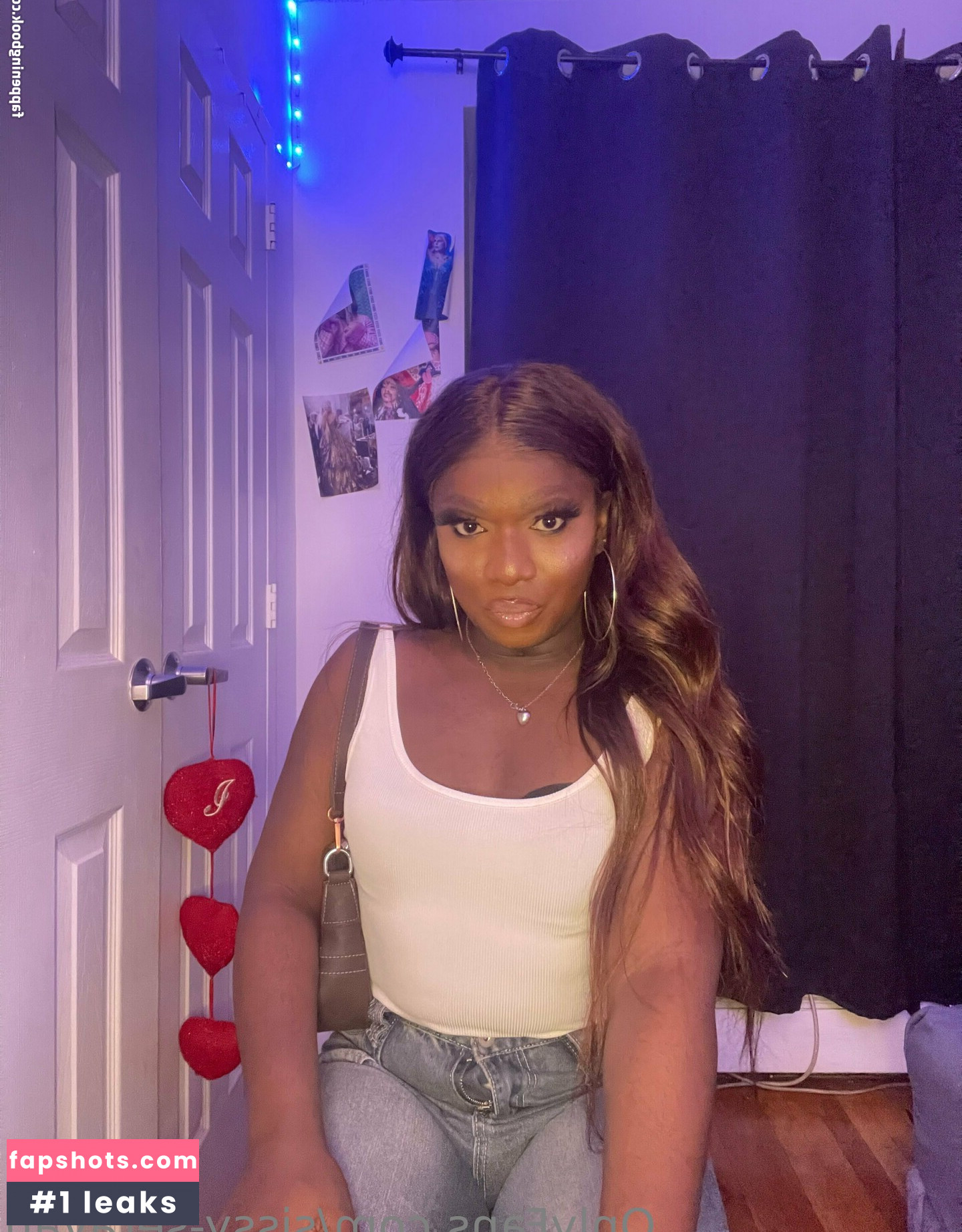 sissy-serayah gallery photo #15