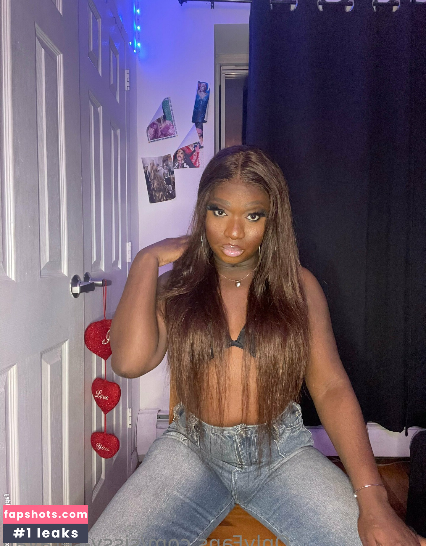 sissy-serayah gallery photo #17