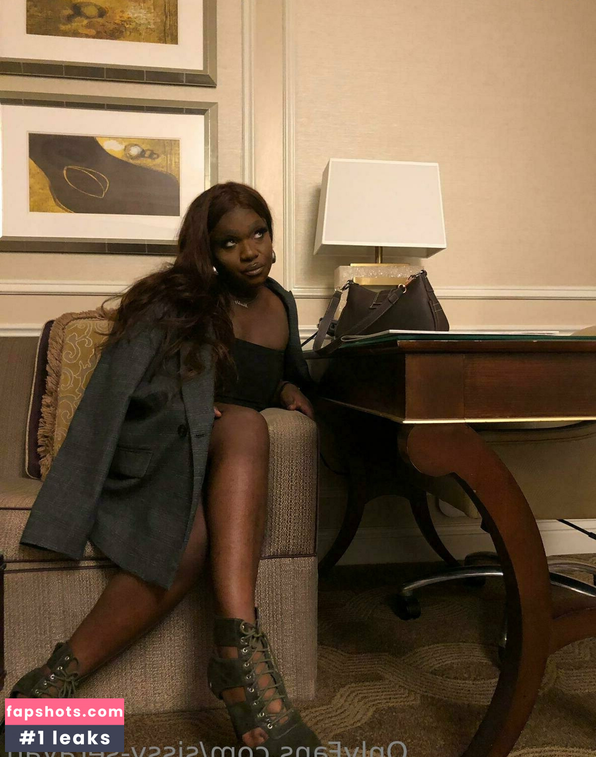 sissy-serayah gallery photo #3