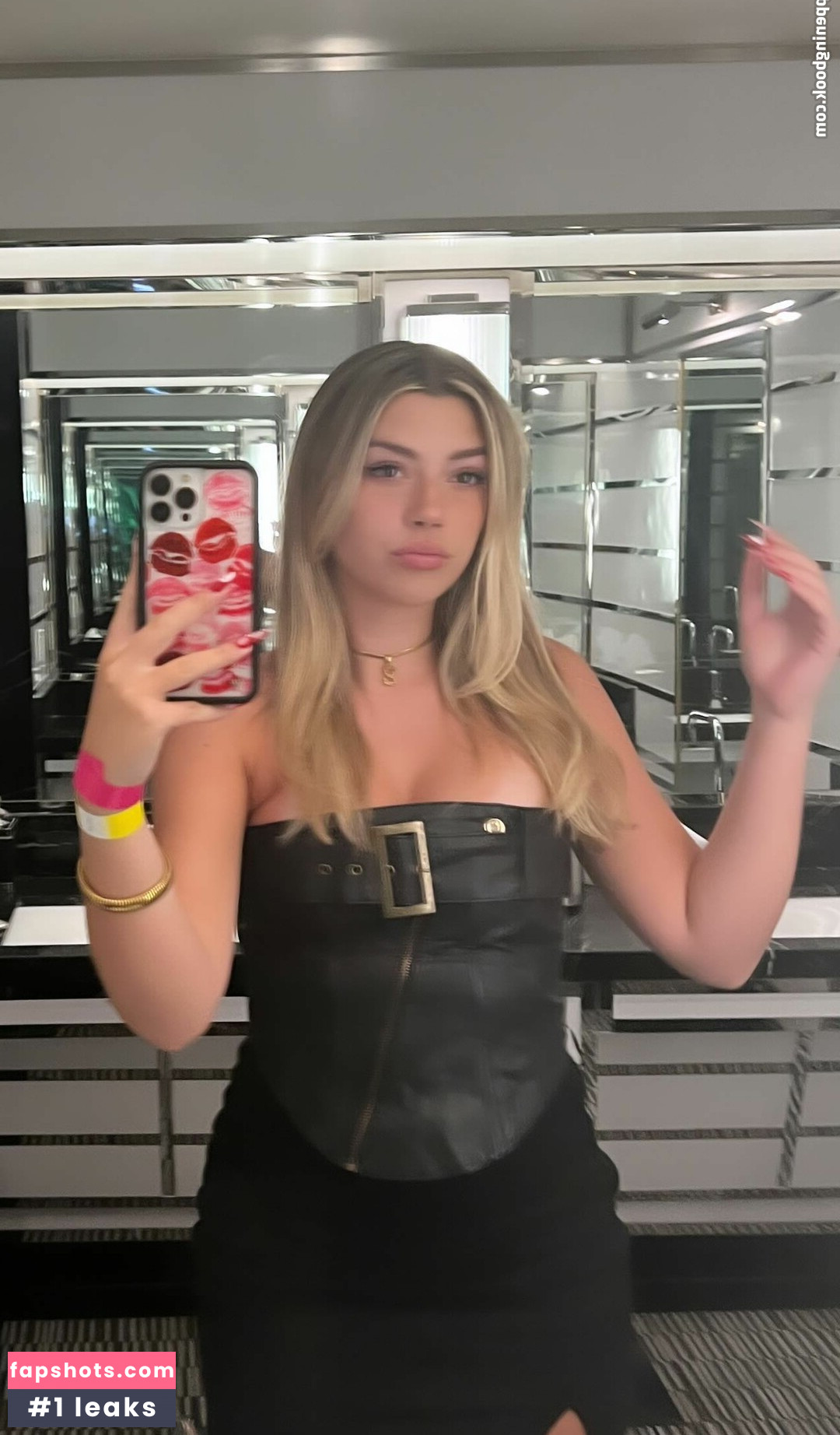 Sissy Sheridan gallery photo #11