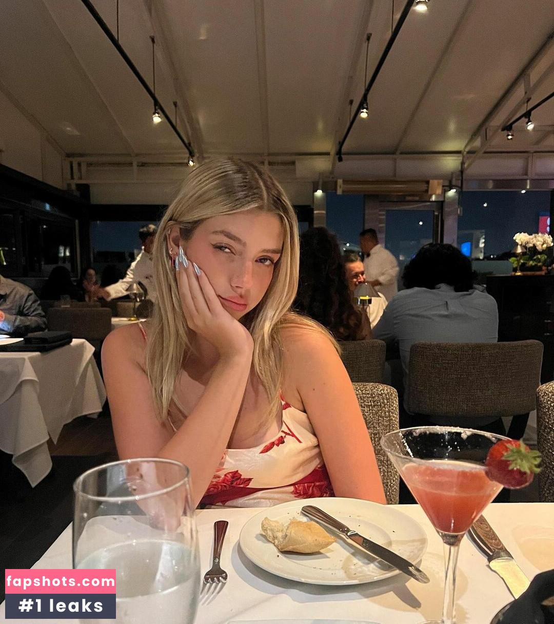 Sissy Sheridan gallery photo #42