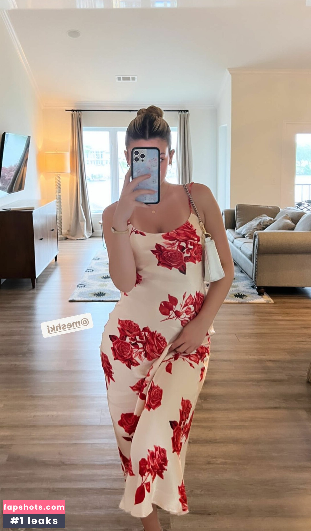 Sissy Sheridan gallery photo #56