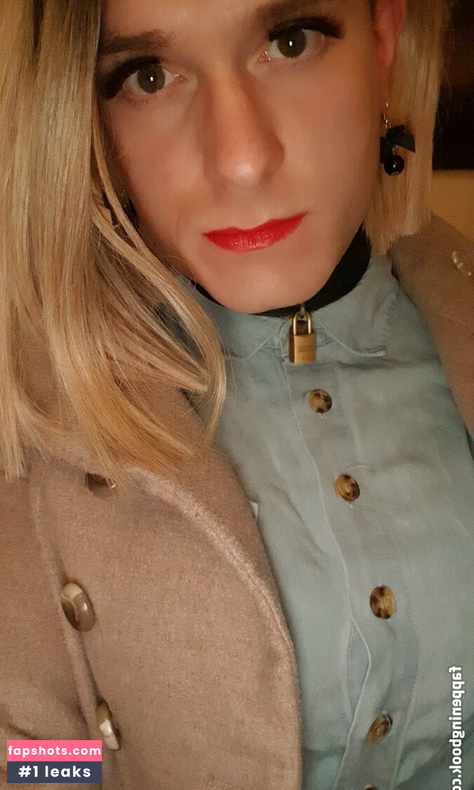 SissyKaya gallery photo #2