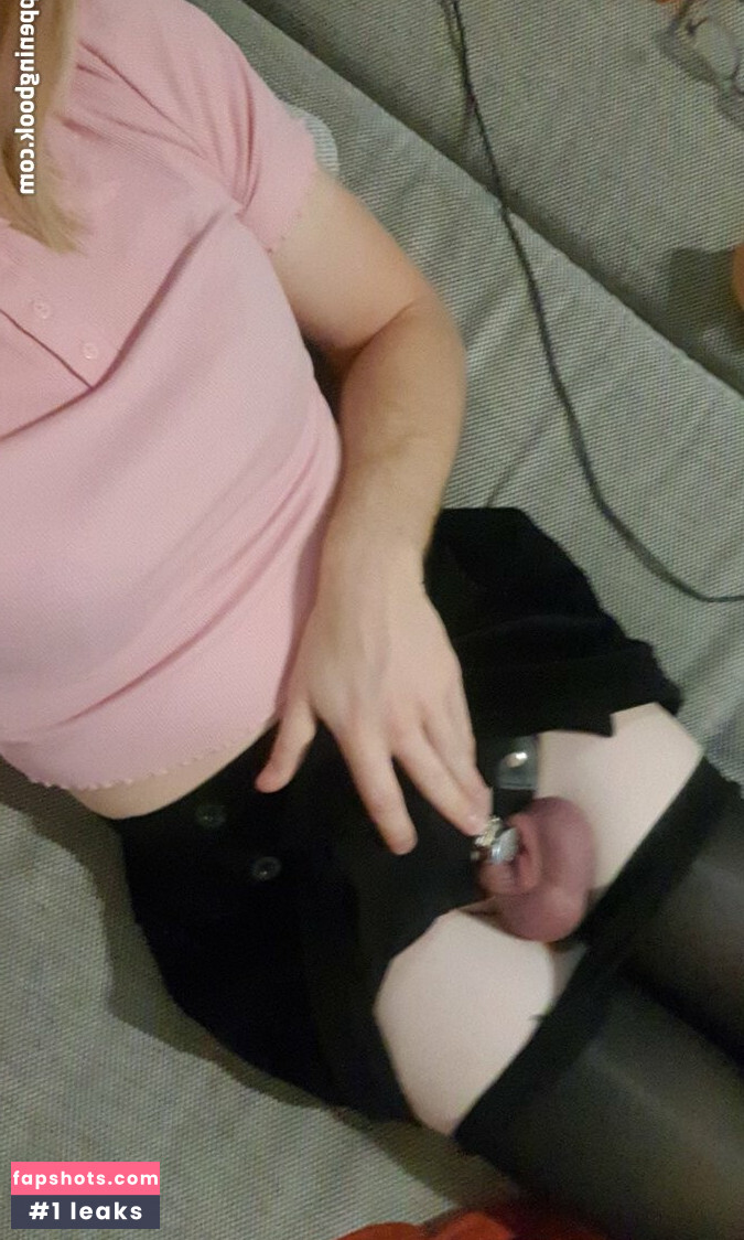 SissyKaya gallery photo #16