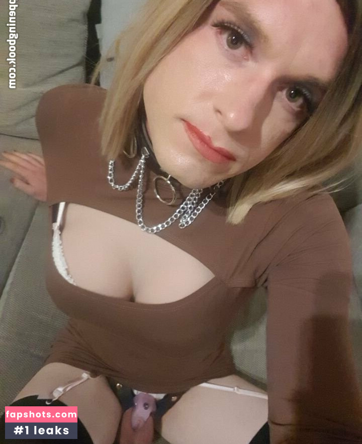 SissyKaya gallery photo #8