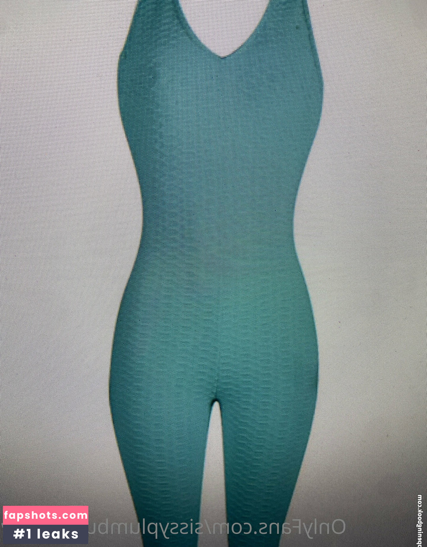 sissyplumbumtoyboy nude babe gallery