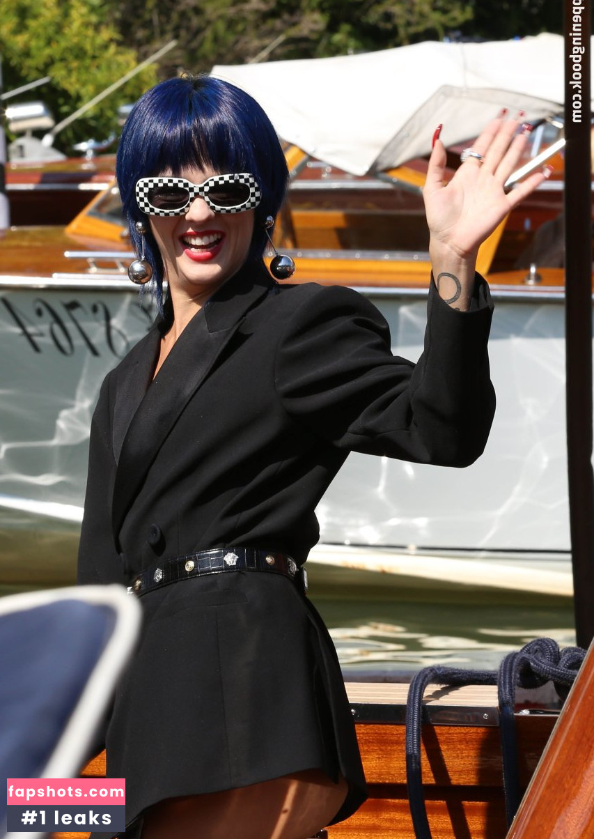 Sita Abellan gallery photo #39