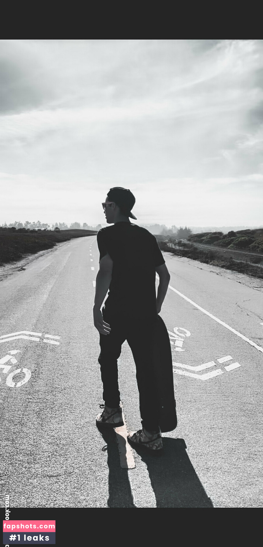 skaterrboi Nude Leaks OnlyFans Photos #35 - LeakJerk