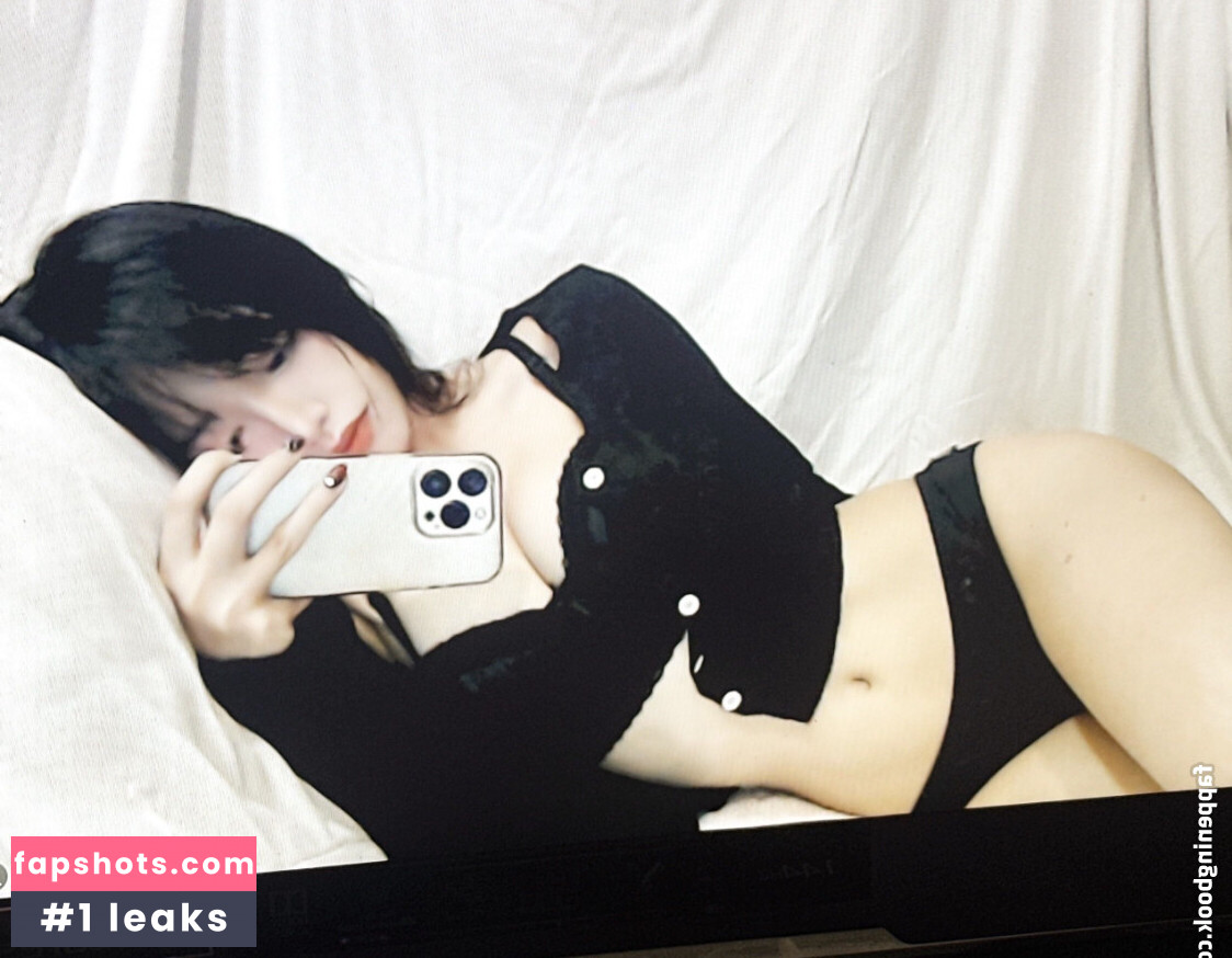 Skaye Cosplay Nude Leaks OnlyFans Photos #22 - LeakJerk