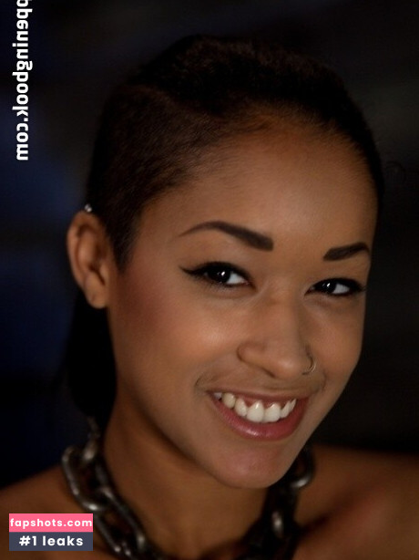Skin Diamond gallery photo #37