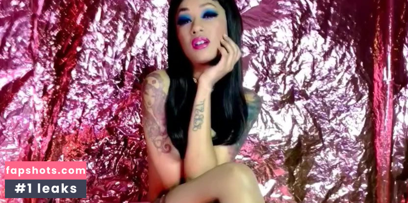 Skin Diamond gallery photo #98