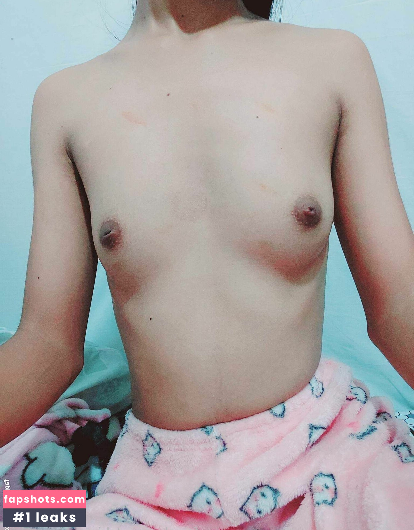 Skinny Lala gallery photo #11