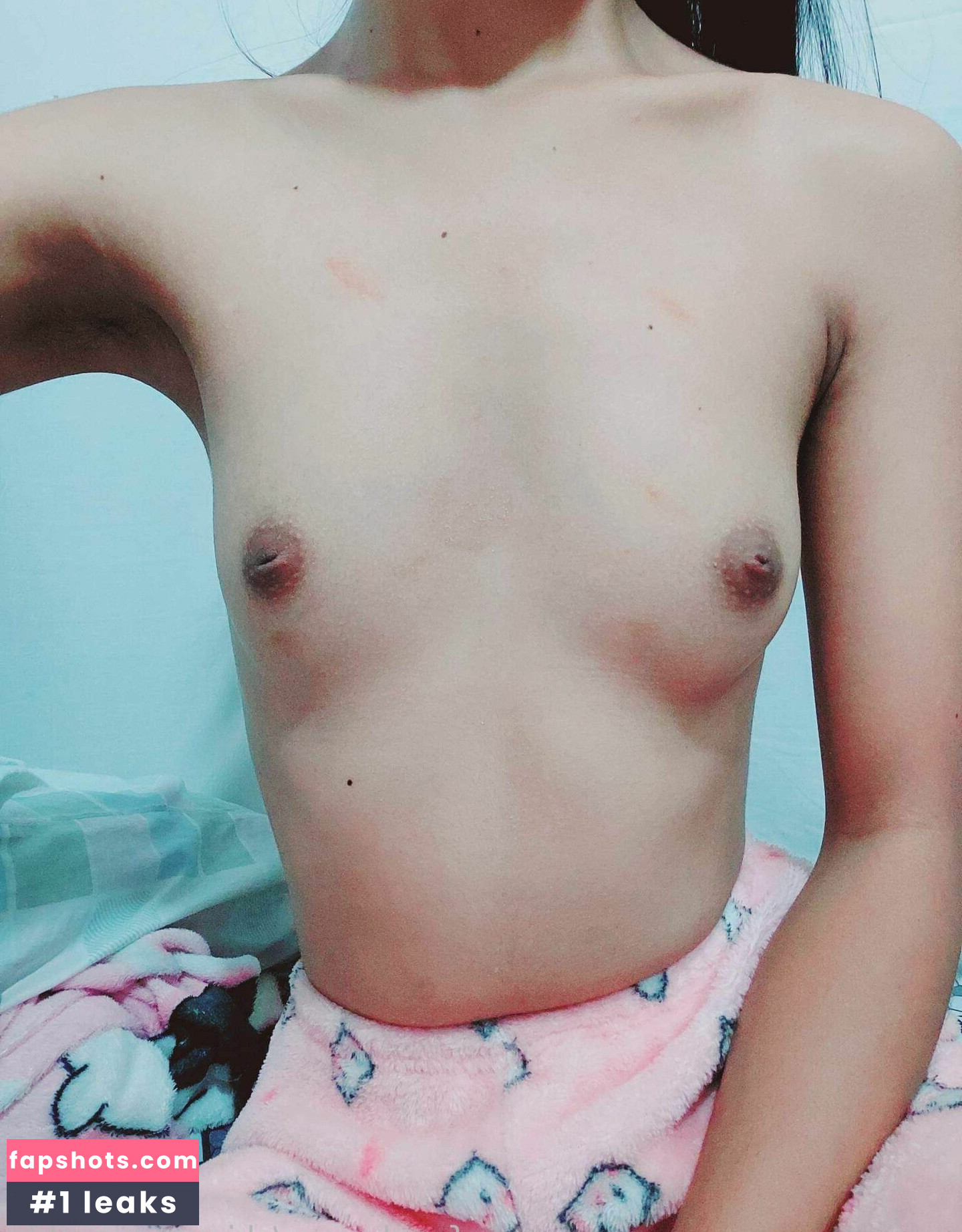 Skinny Lala gallery photo #13