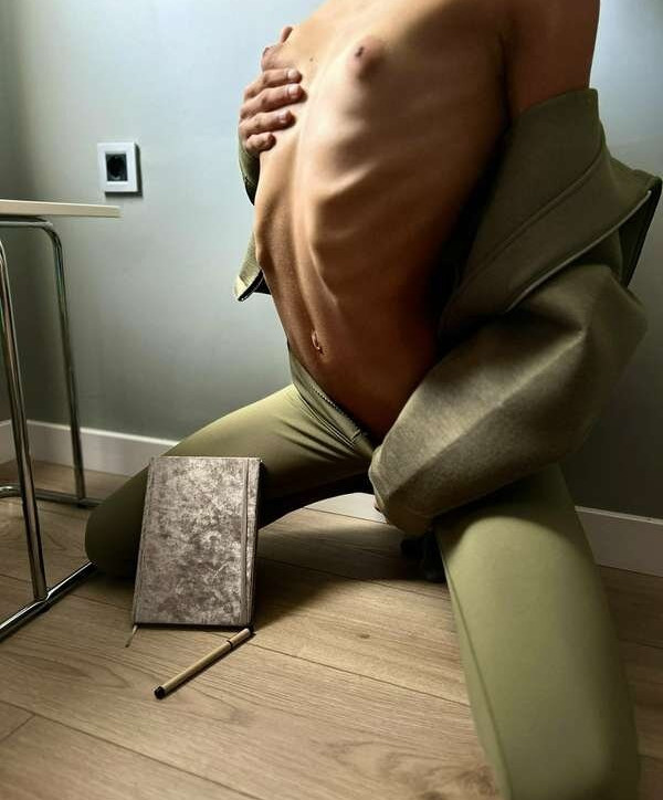 skinny-ver1-0 Nahé úniky fotek pouze od fanoušků #1075 - Fapshots