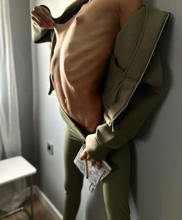 skinny-ver1-0 Nahé úniky fotek pouze od fanoušků #1077 - Fapshots