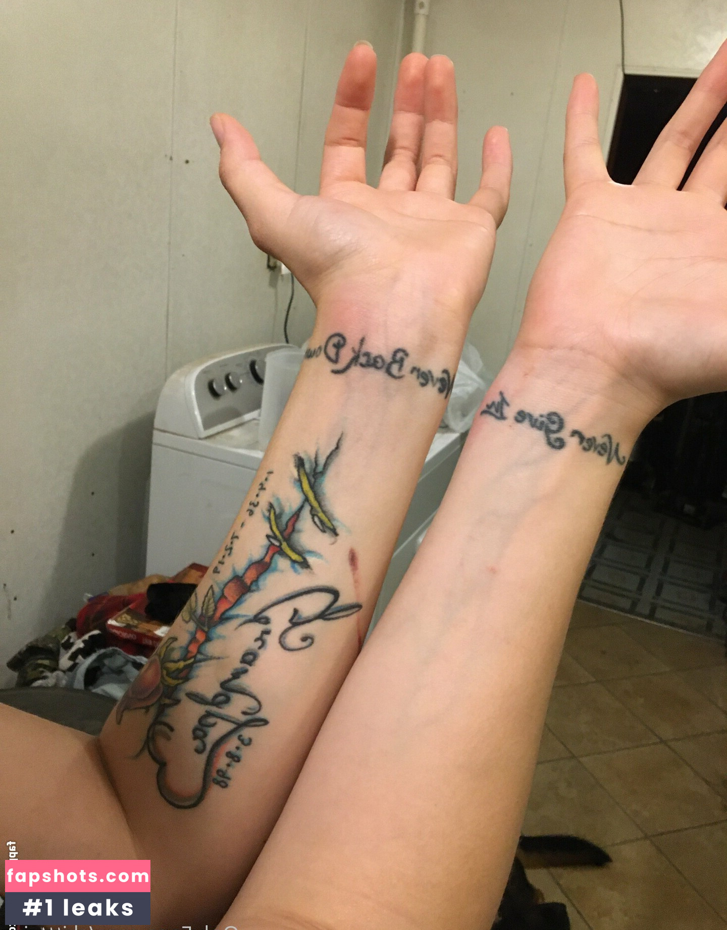 skitttziez gallery photo #14