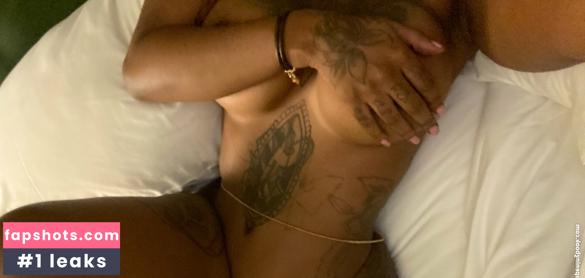 Skoobi3 Nahé úniky fotek pouze od fanoušků #24 - Fapshots