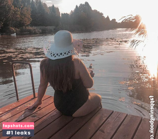 Skorka Kitti gallery photo #3