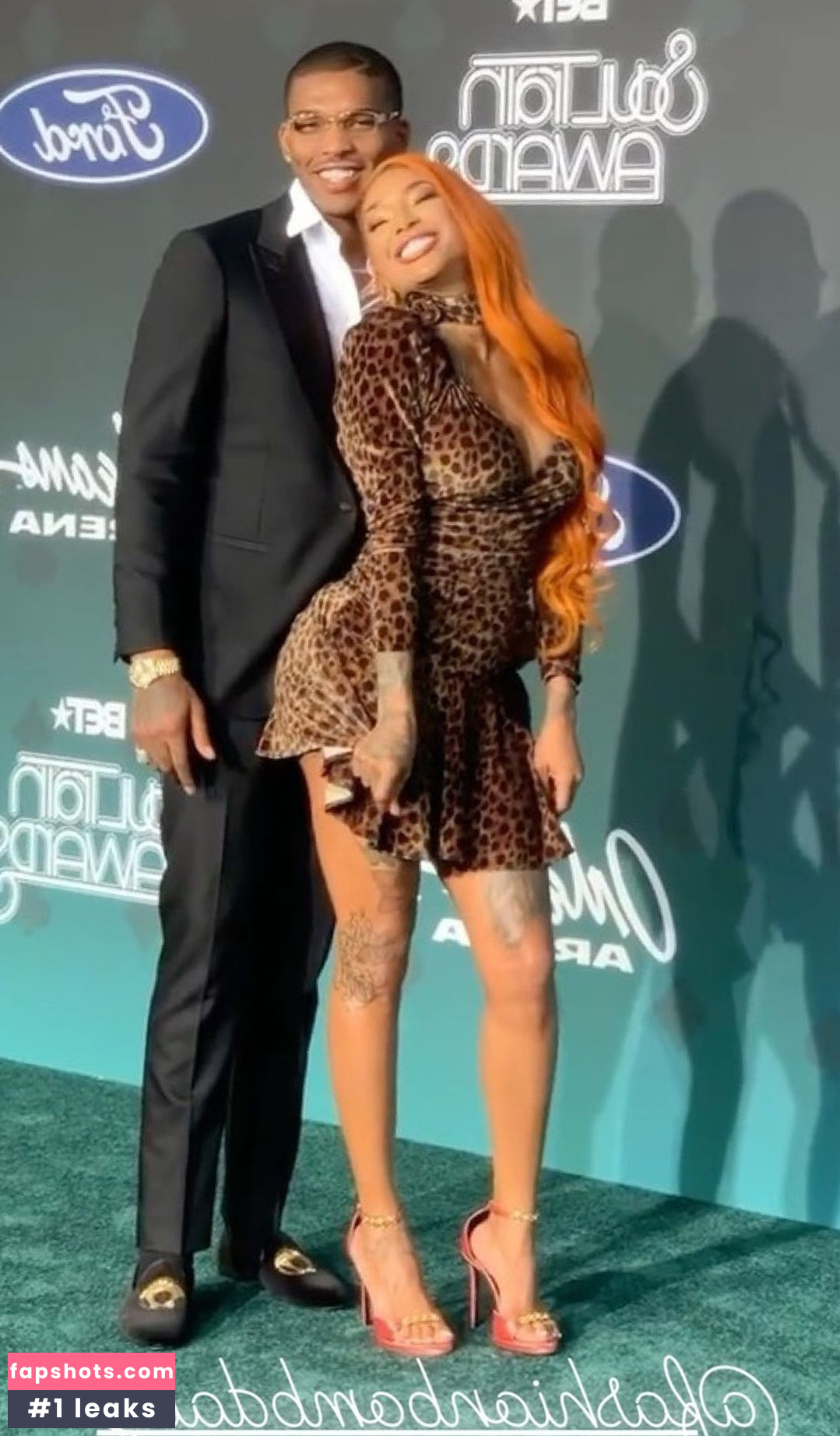 Sky Days gallery photo #2