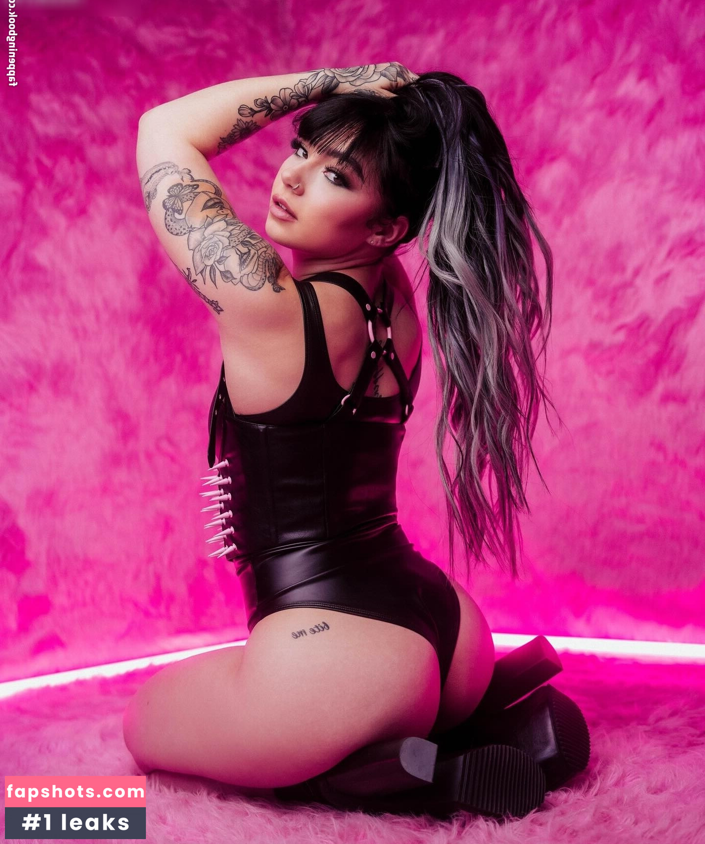 Skye Blue gallery photo #50