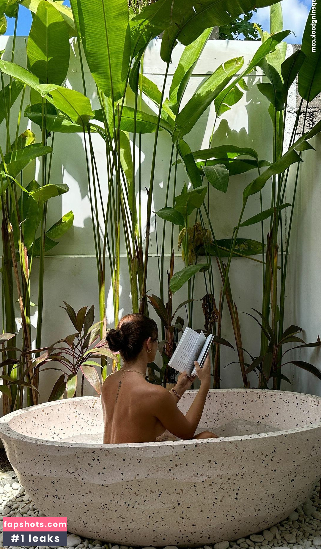 Skye Moody gallery photo #3