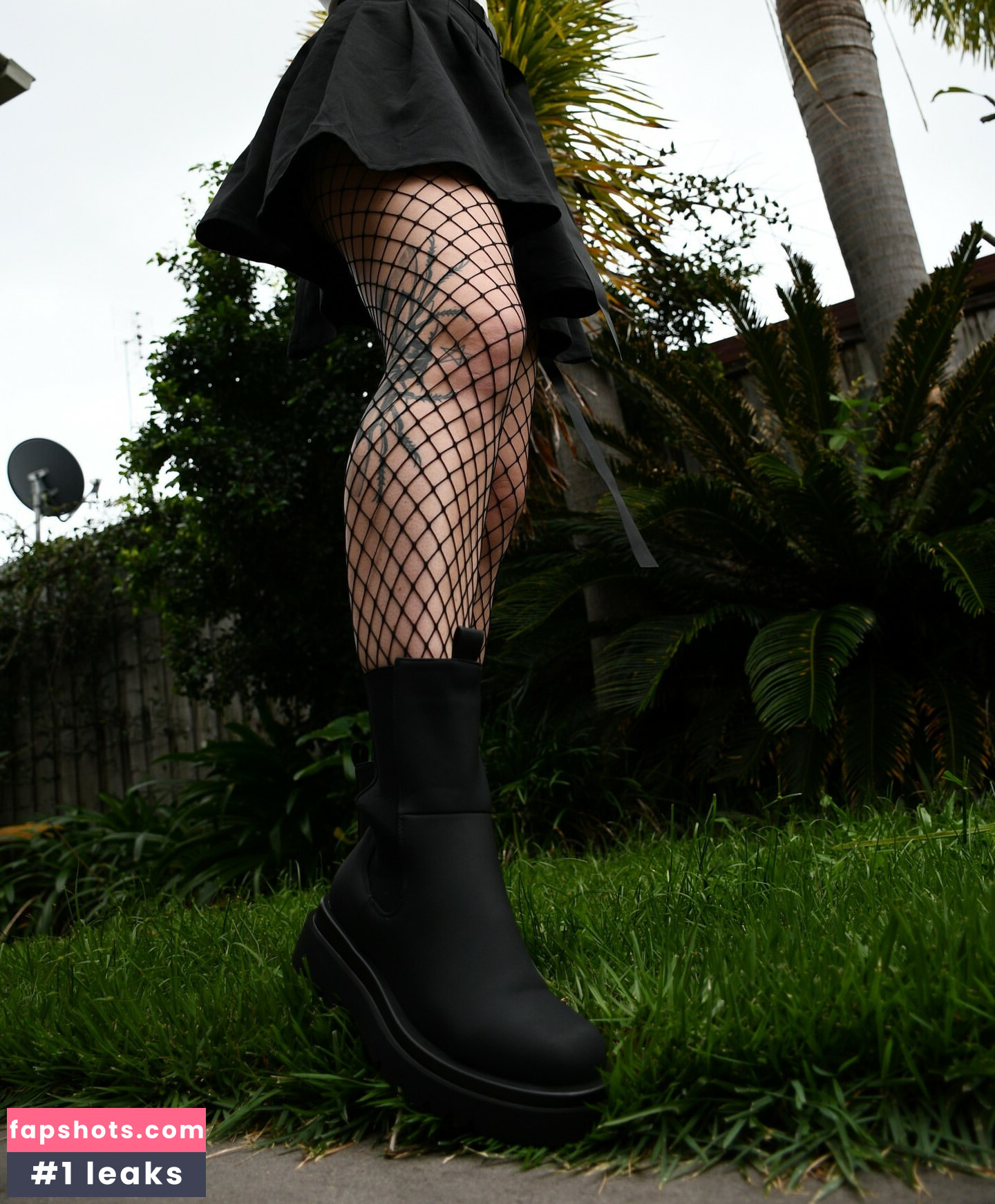 Skye Sharp gallery photo #36