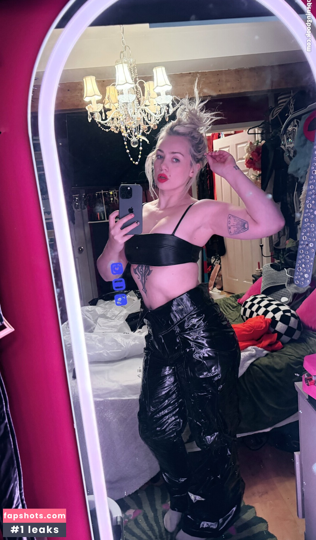 Skye Sweetnam gallery photo #2