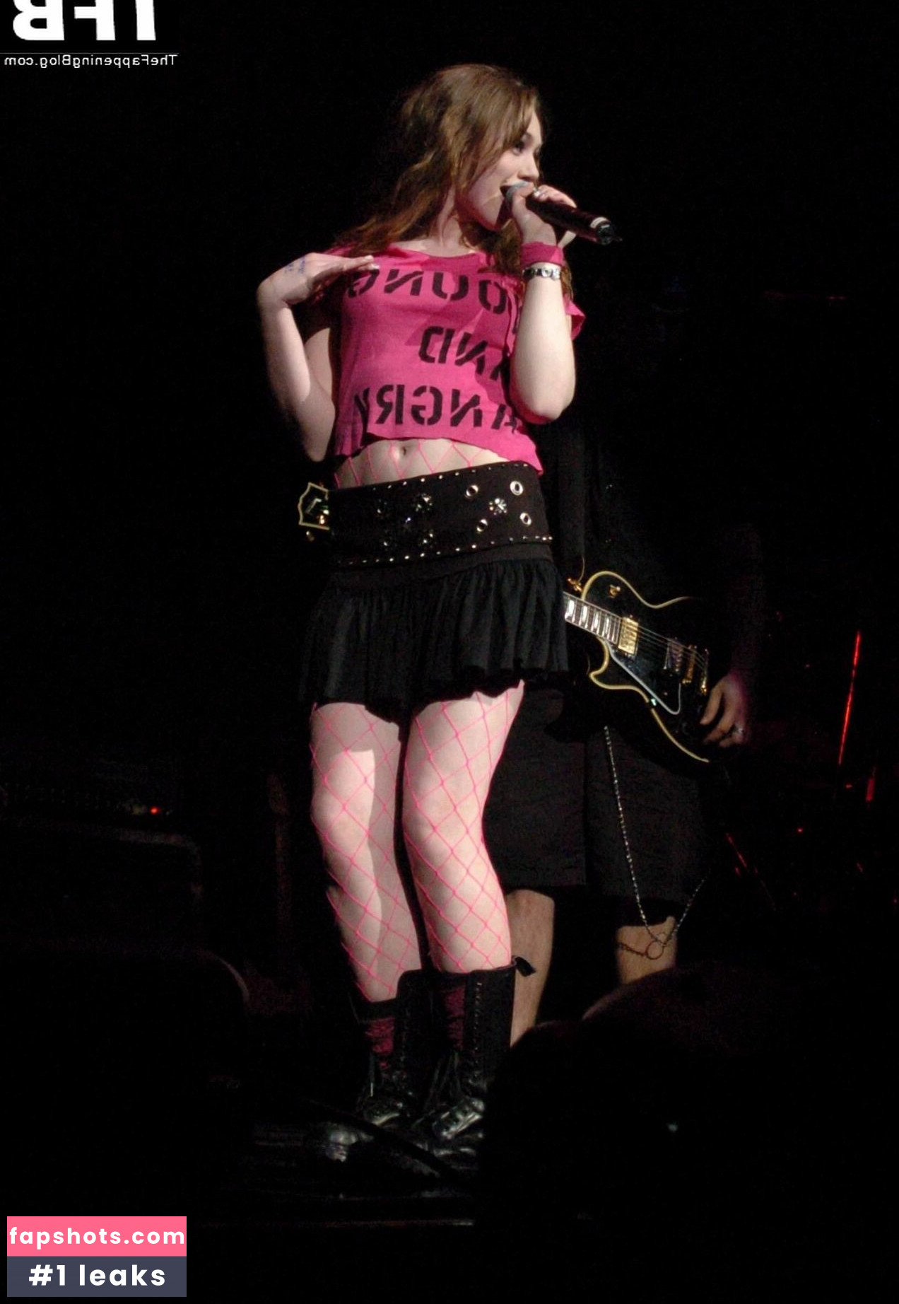 Skye Sweetnam gallery photo #16