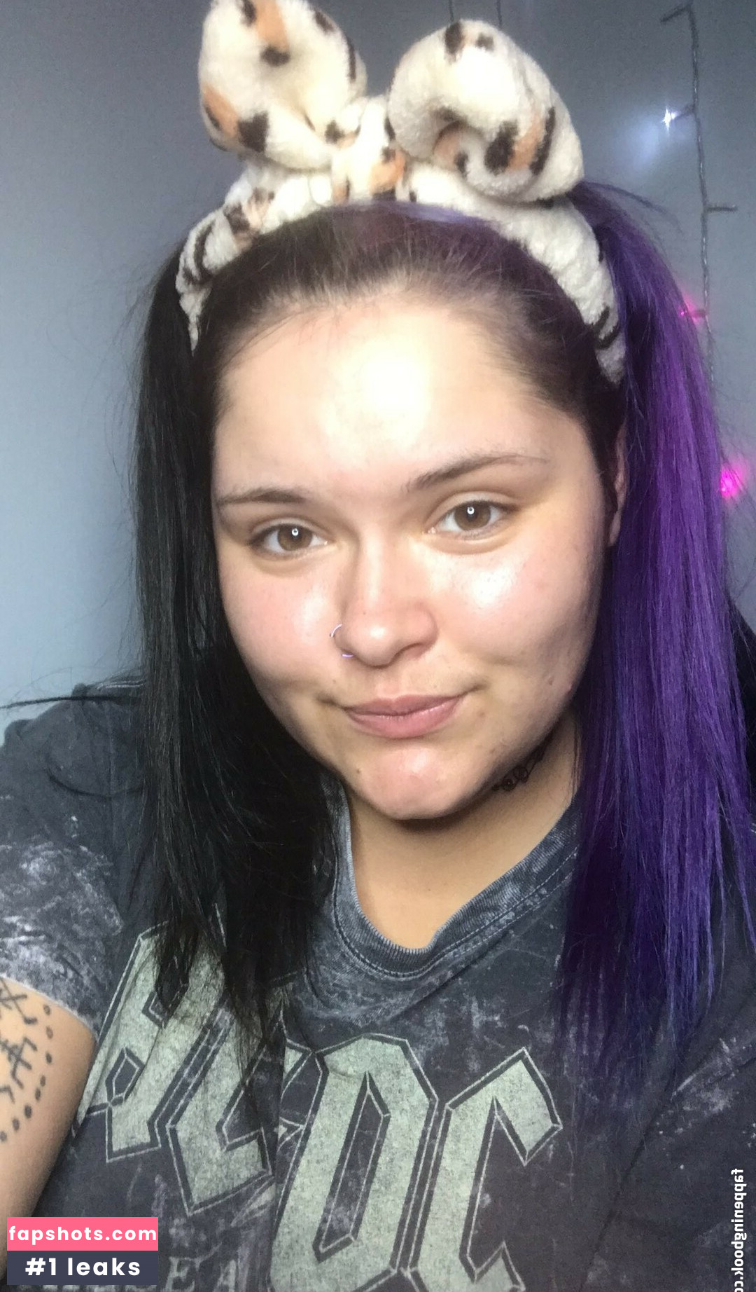 SkyebellaXXX gallery photo #2