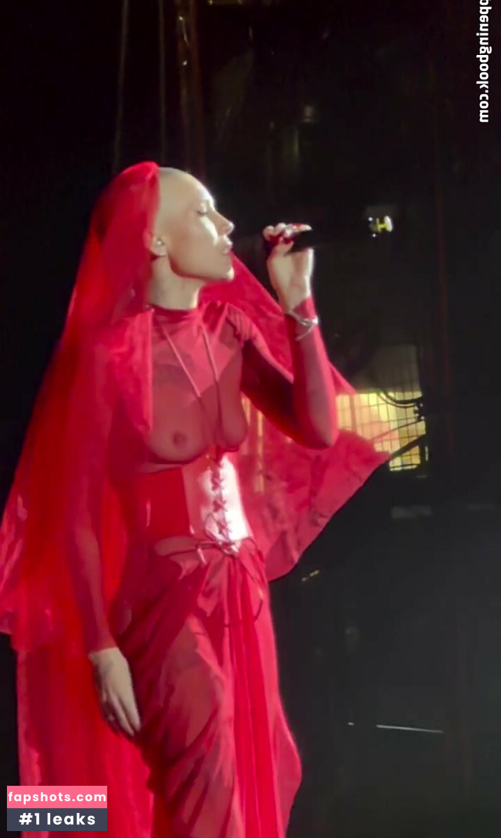 Skylar Grey gallery photo #2