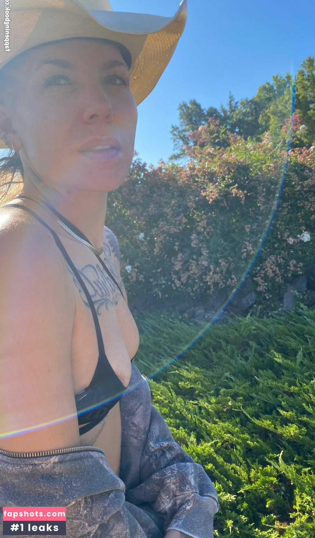 Skylar Grey gallery photo #11