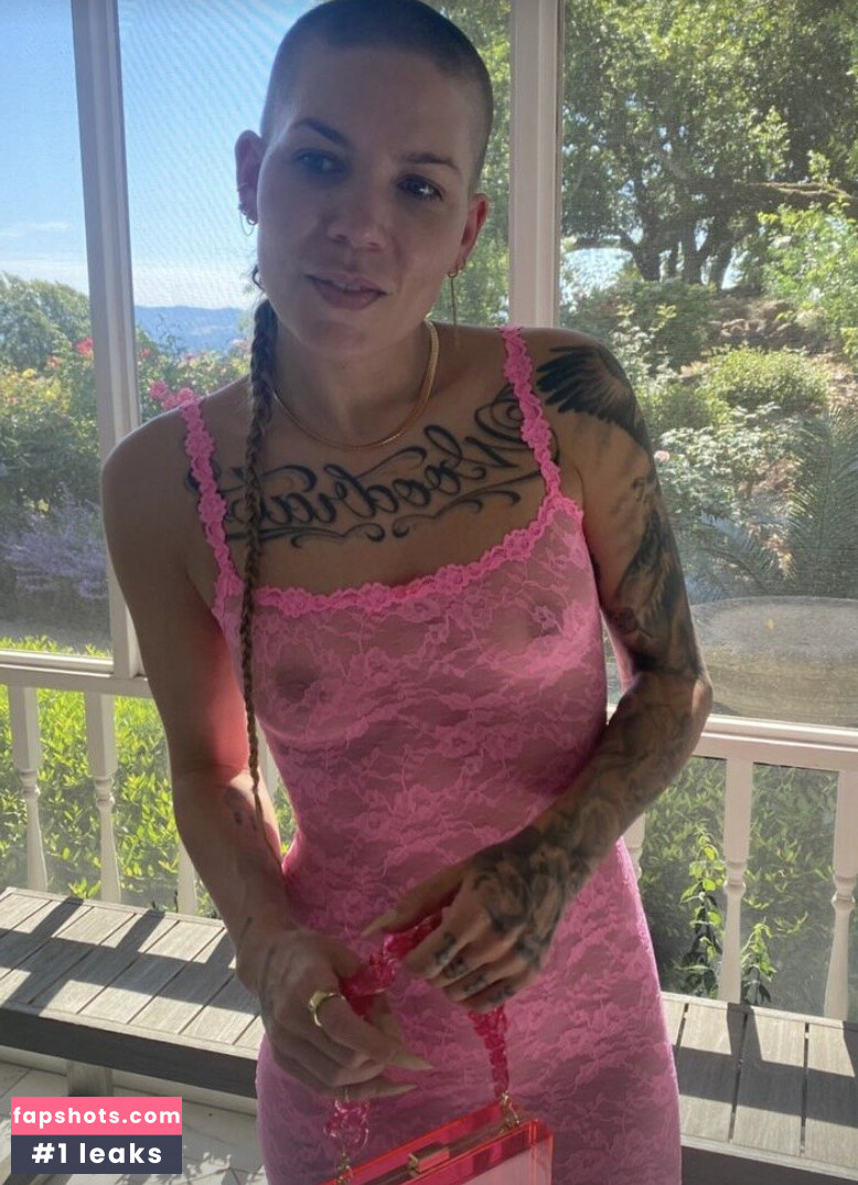 Skylar Grey gallery photo #12