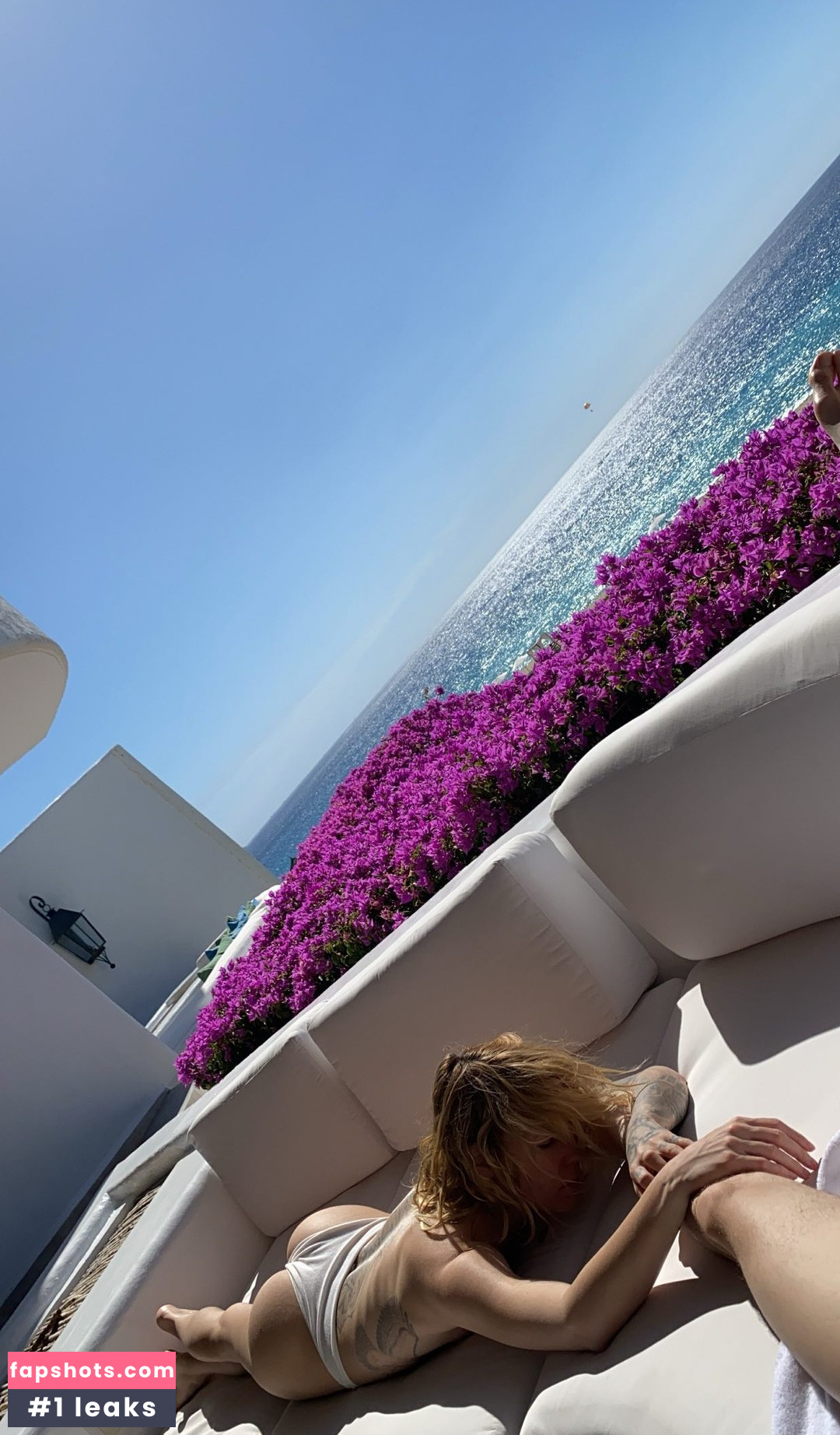 Skylar Grey gallery photo #28