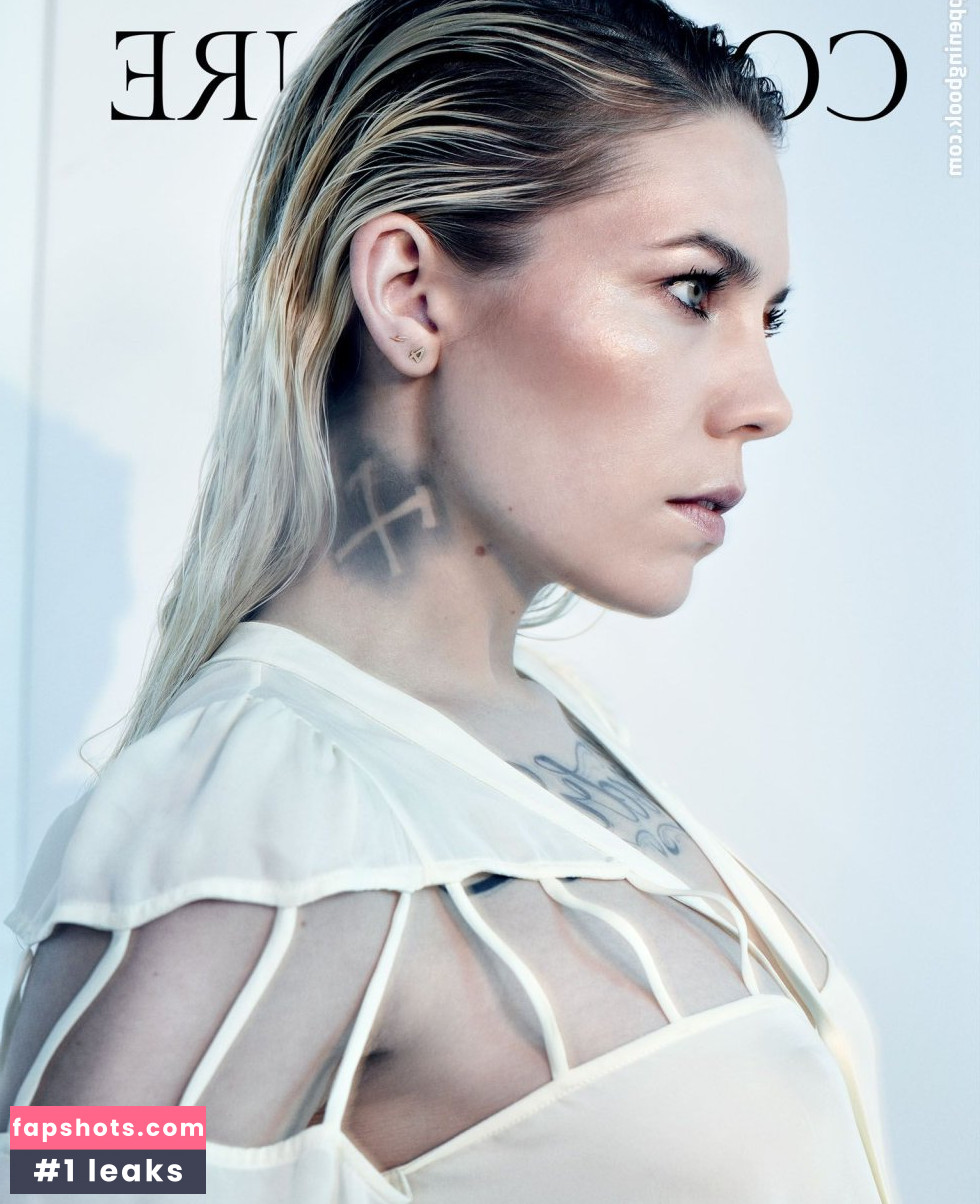 Skylar Grey gallery photo #35