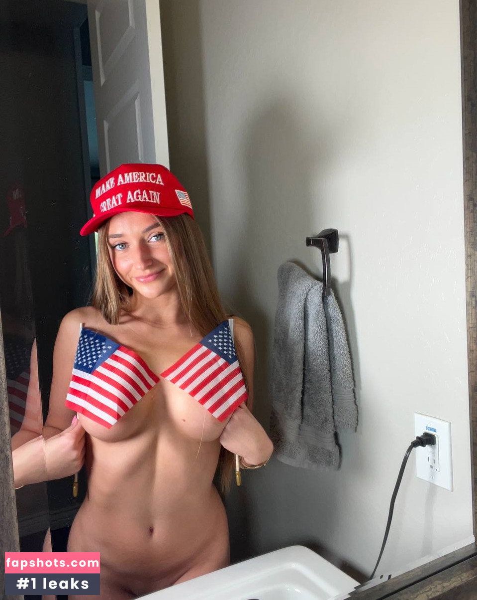 Skylar Mae gallery photo #1964