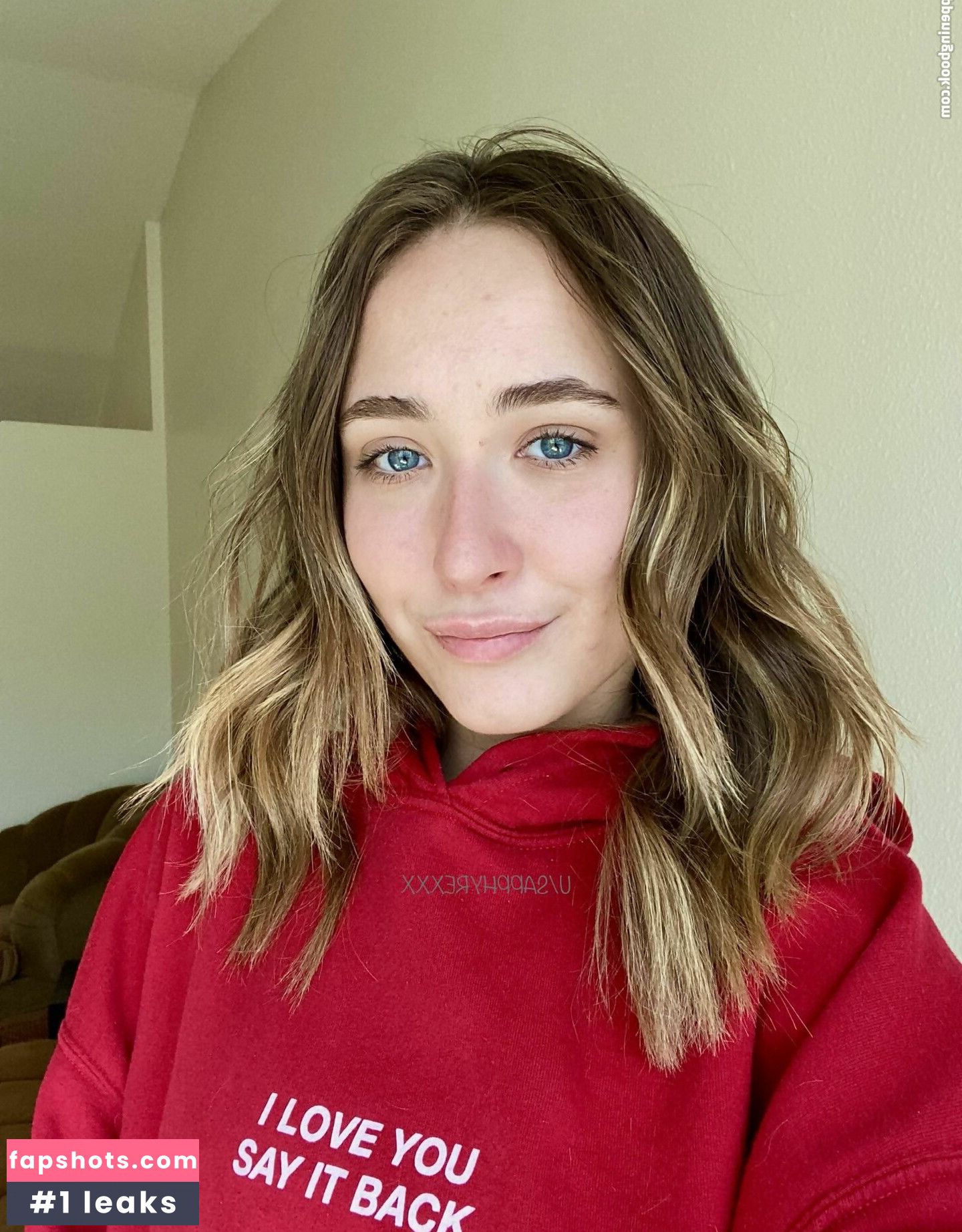 Skylar Sapphyre gallery photo #19