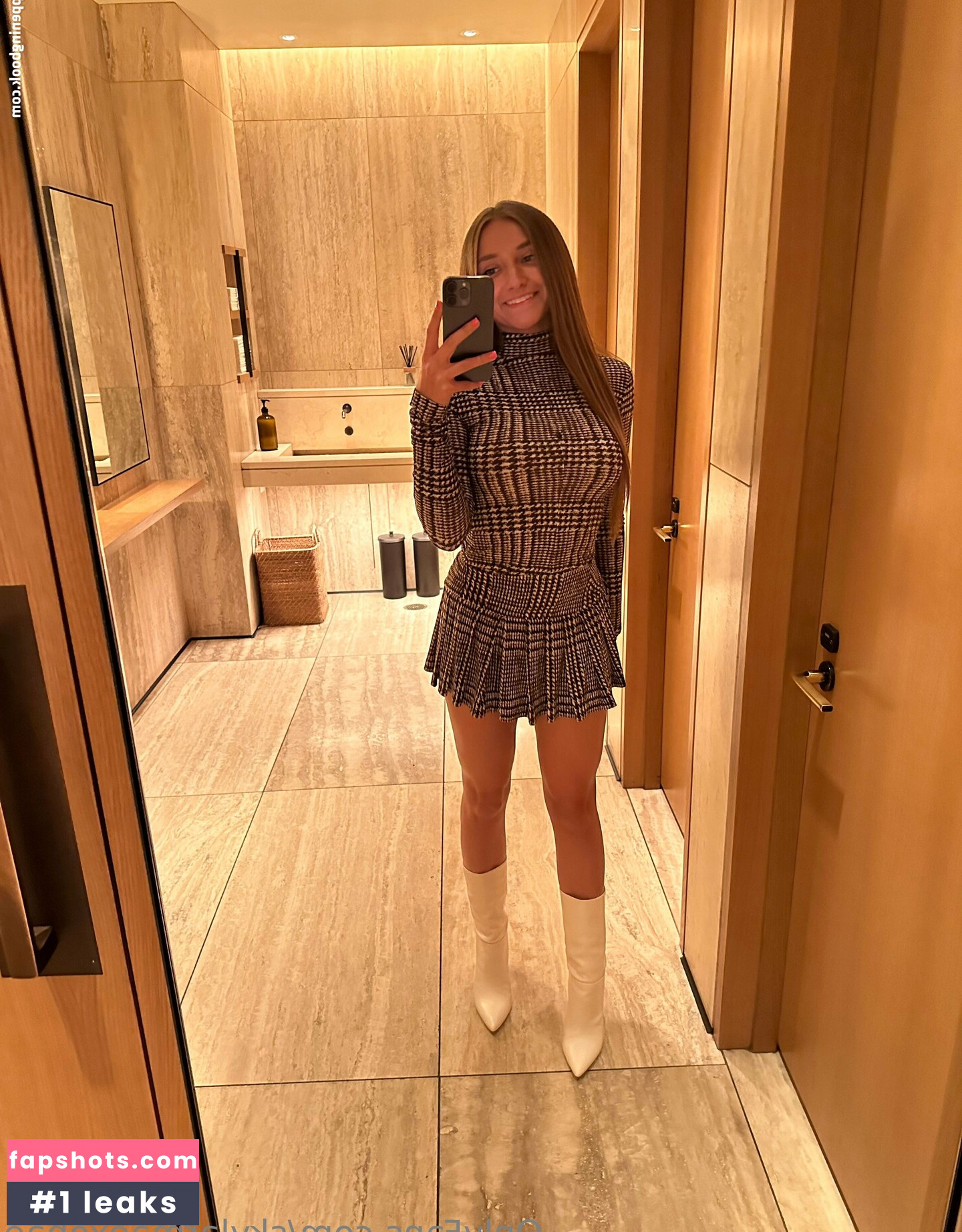 skylarmaexobae Filtración Desnuda OnlyFans Foto #17 - Fapshots