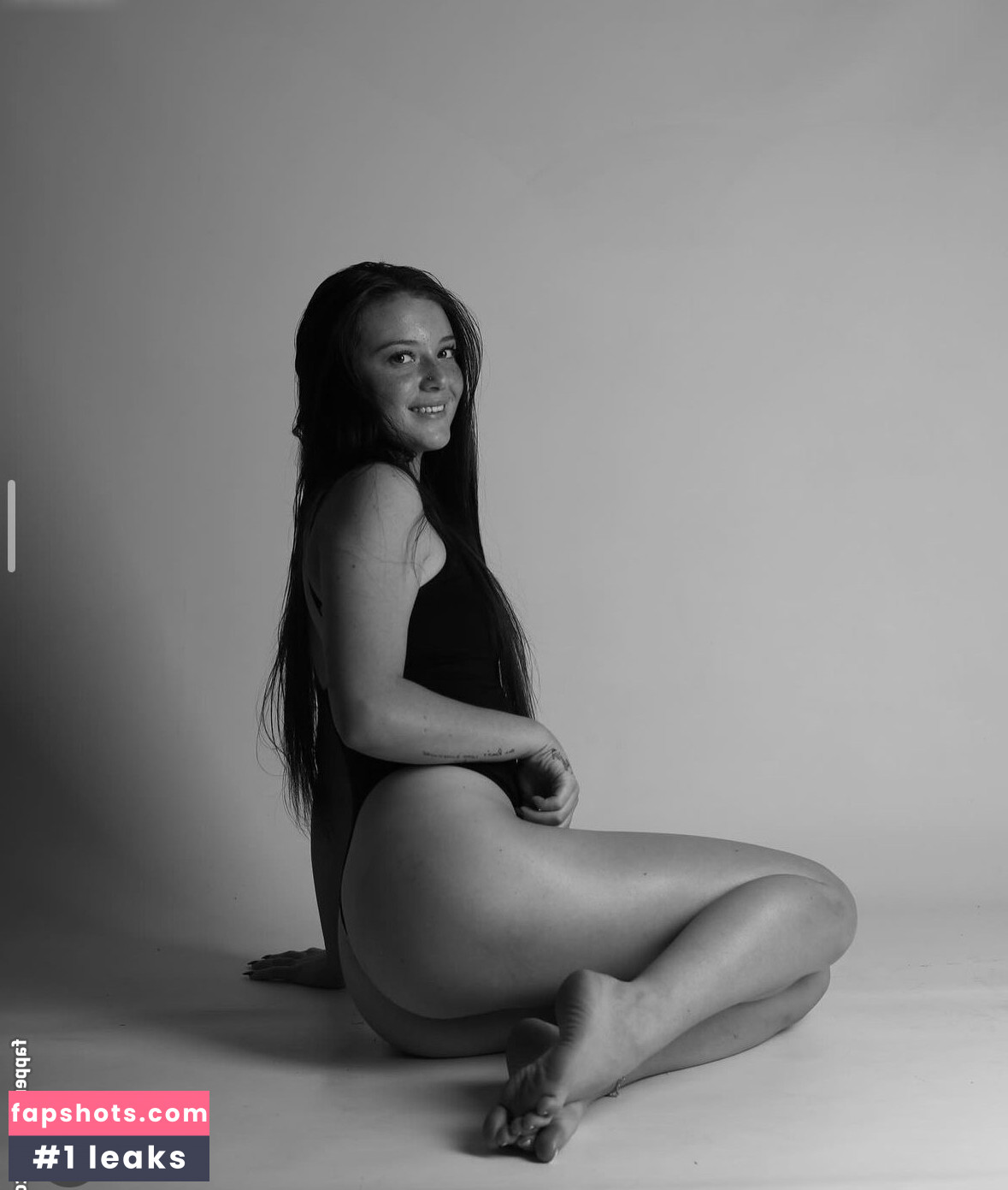 Skyle lee Elliott gallery photo #20