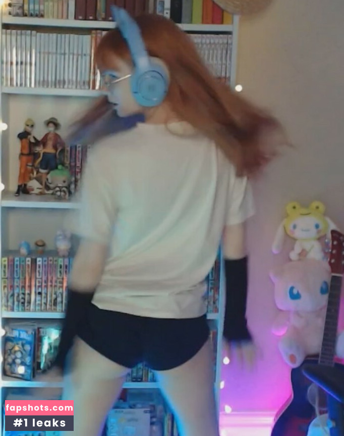 Skymi_chan Nude Leaks OnlyFans Photos #111 - LeakJerk