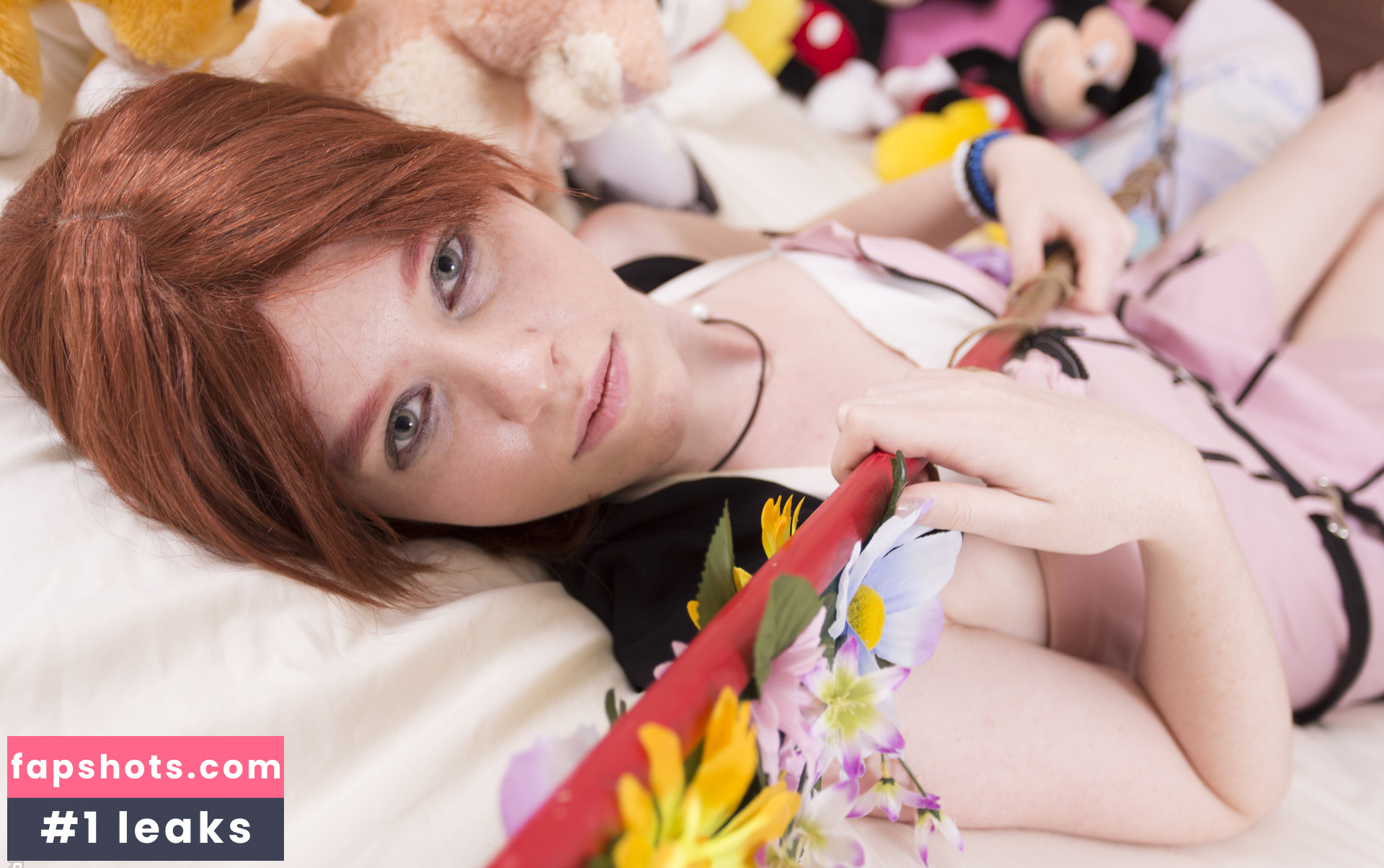 Sleeping Queen Nude Leaks OnlyFans Photos #14 - LeakJerk