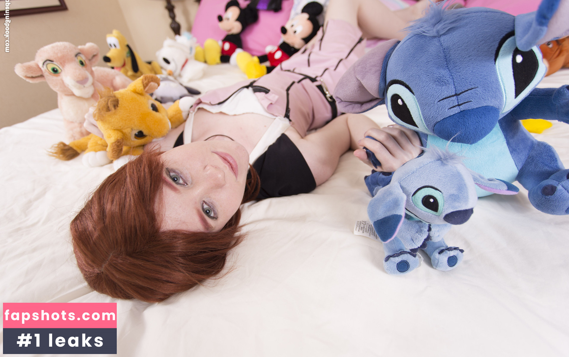 Sleeping Queen Nude Leaks OnlyFans Photos #16 - LeakJerk