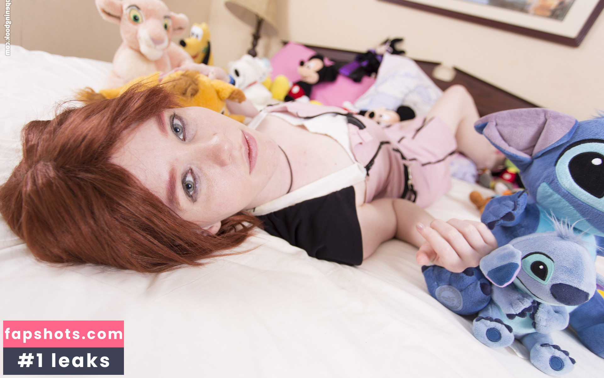 Sleeping Queen Nude Leaks OnlyFans Photos #28 - LeakJerk