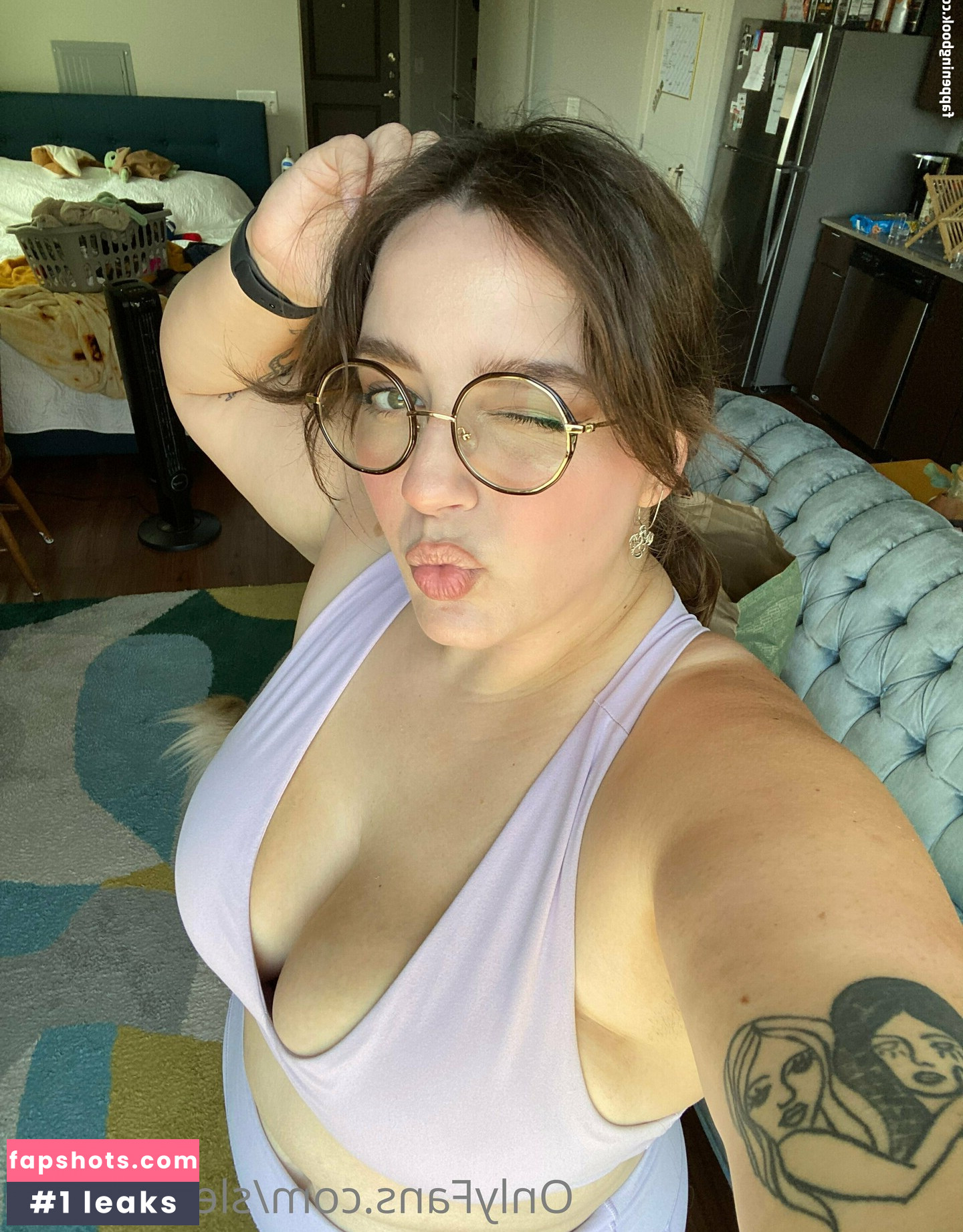 sleepy.sofia gallery photo #28