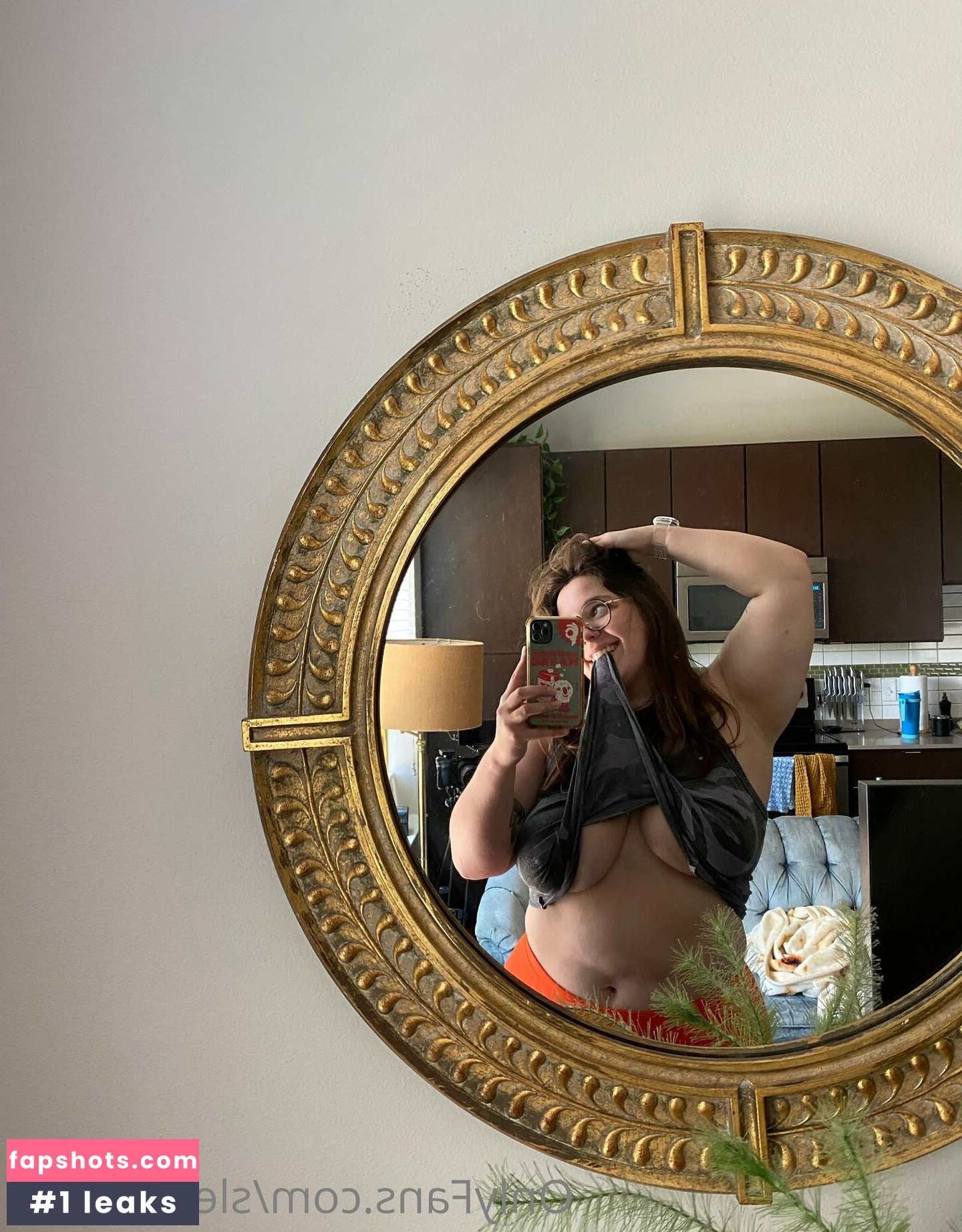 sleepy.sofia gallery photo #33