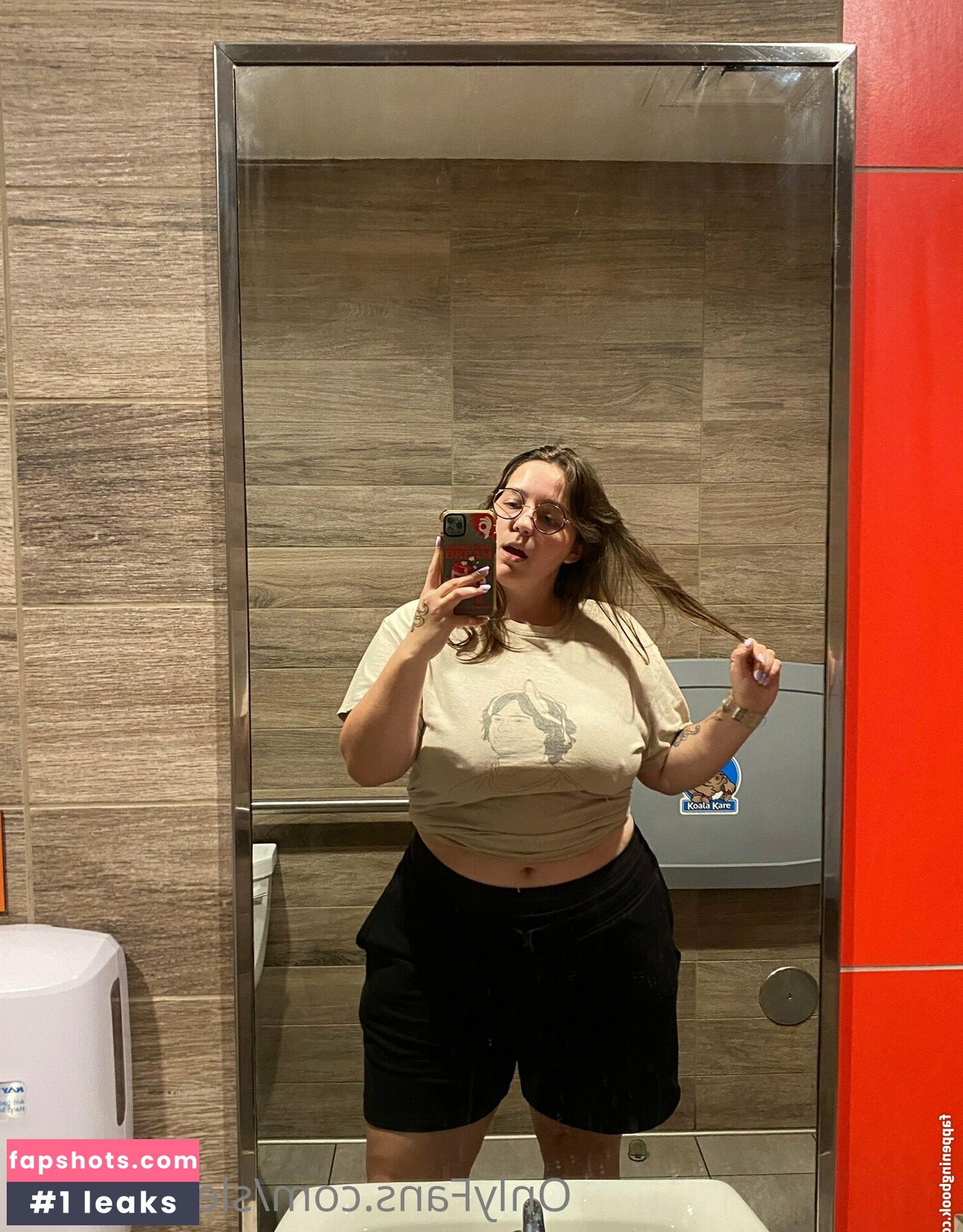 sleepy.sofia gallery photo #38